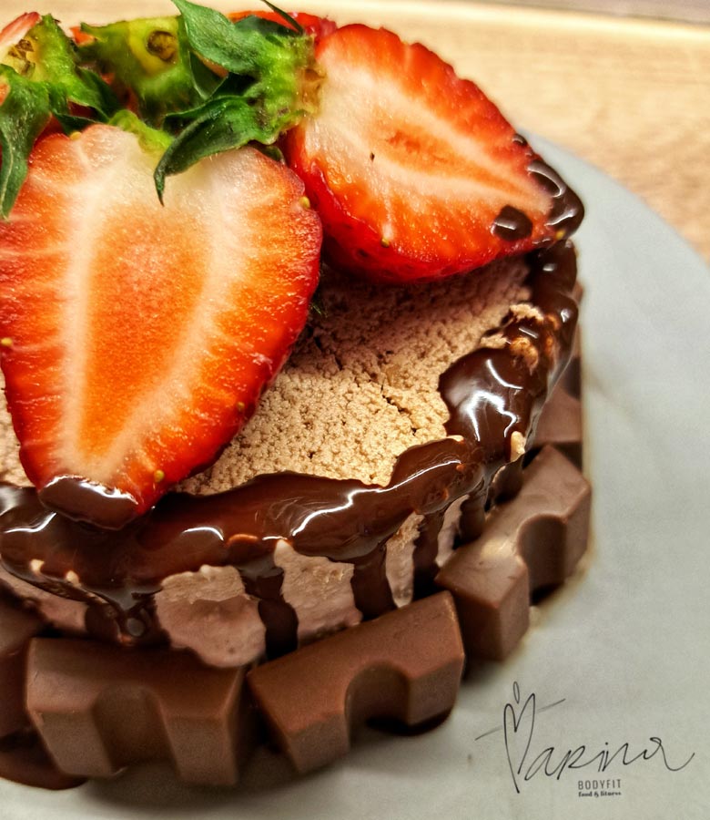 Čoko jagoda tortica